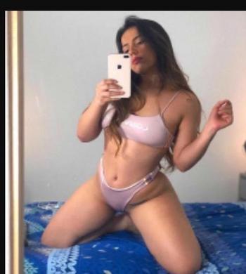 Betty, 25  female escort, Central Jersey
